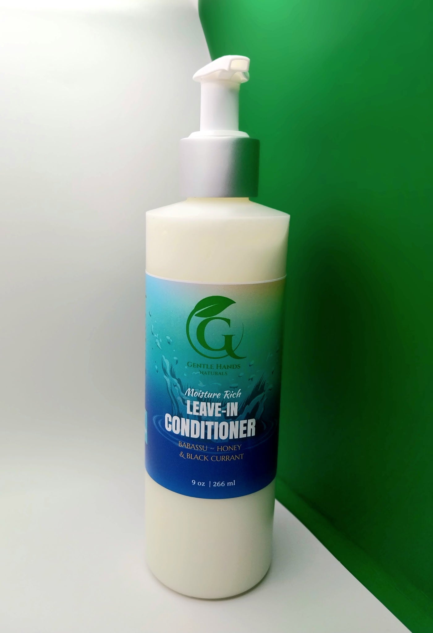 Moisture Rich Leave-in Conditioner with Babassu, Honey, and Black Currant